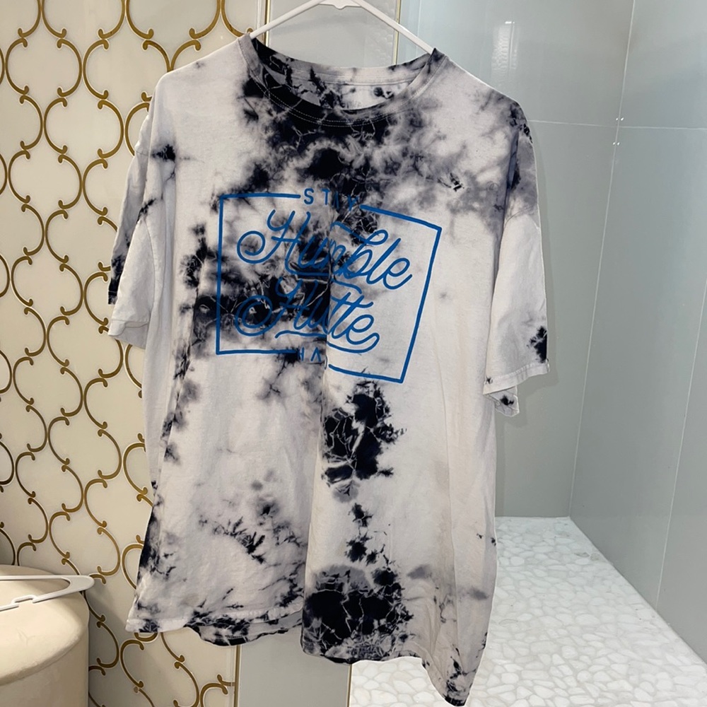 Fashion Nova Tee